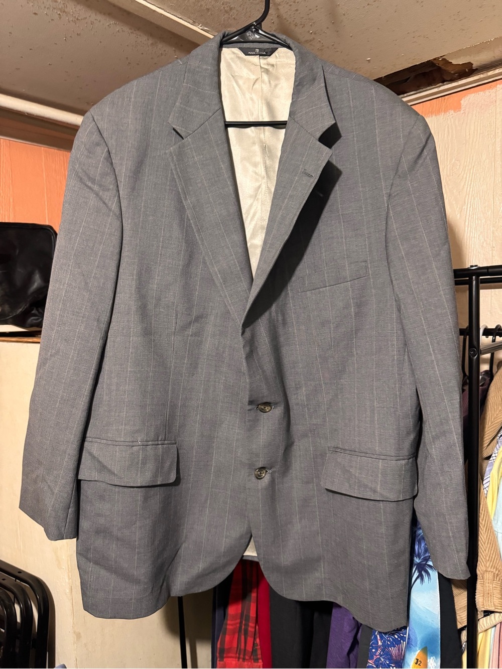 Vintage Chaps Ralph Lauren Gray Pinstripe Wool Blazer Sport Coat USA 44R